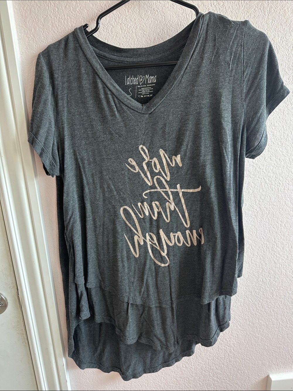 Latched Mama Size Small Charcoal V-Neck Short Sleeve Top with Metallic Script